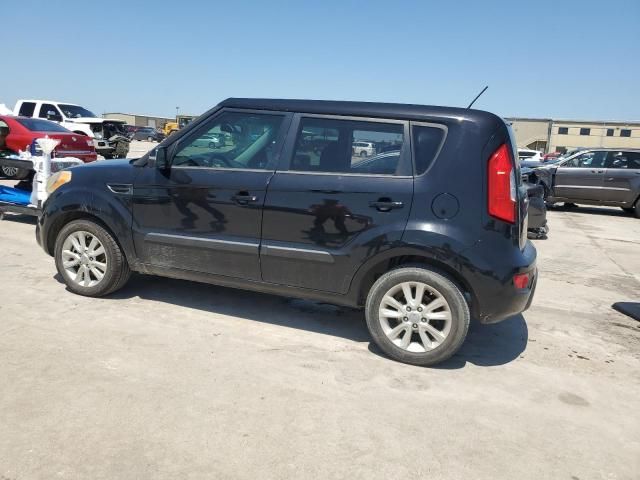 2013 KIA Soul +