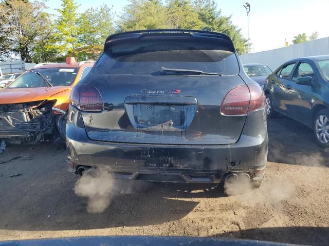 2014 Porsche Cayenne GTS