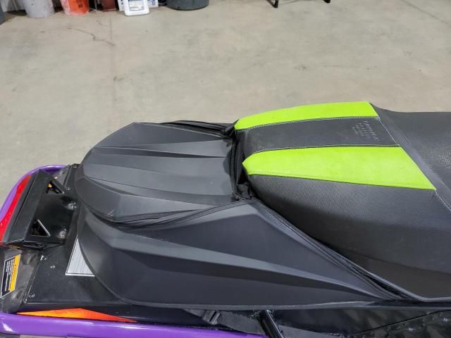 2019 Arctic Cat ZR7000