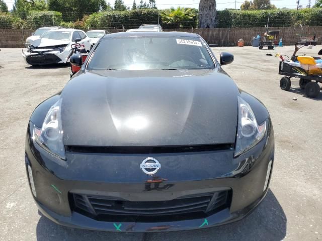 2014 Nissan 370Z Base