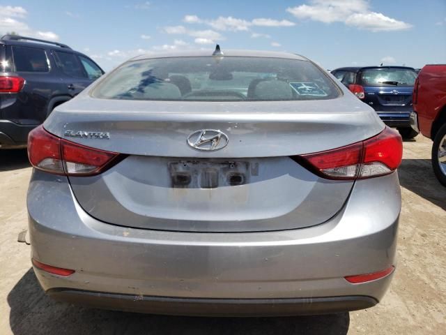 2015 Hyundai Elantra SE