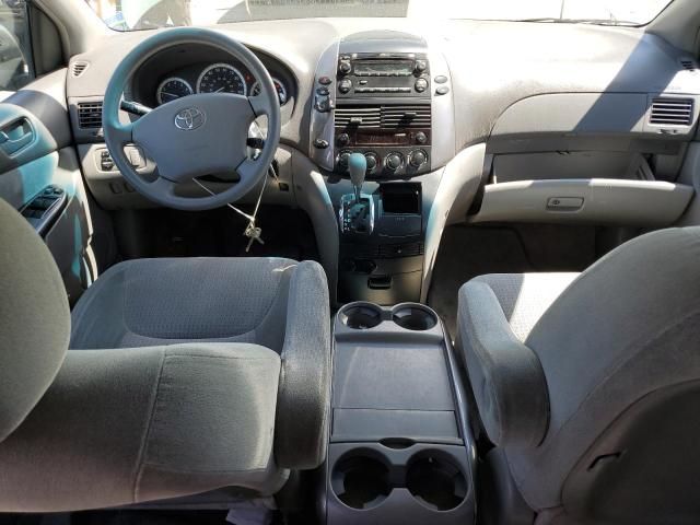 2008 Toyota Sienna CE