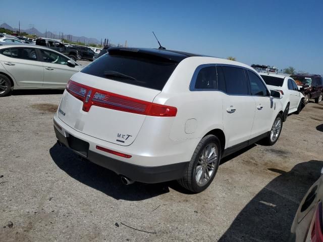 2016 Lincoln MKT