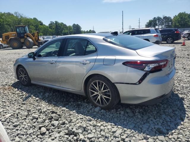 2022 Toyota Camry XLE