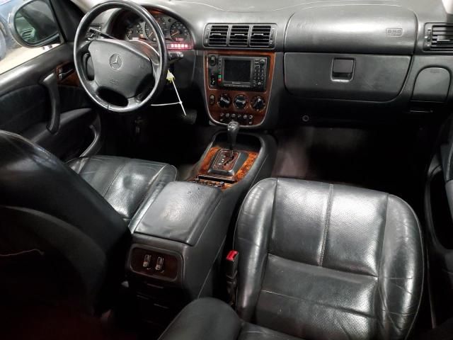 2000 Mercedes-Benz ML 320