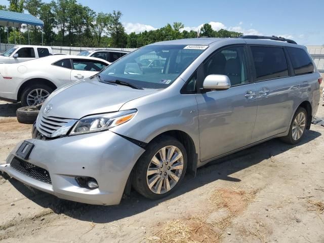 2016 Toyota Sienna XLE