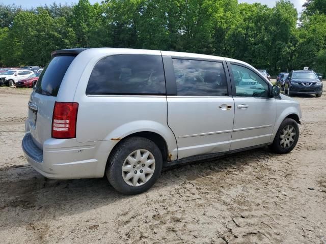 2009 Chrysler Town & Country LX