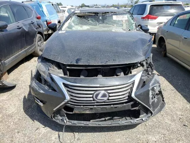 2017 Lexus ES 300H