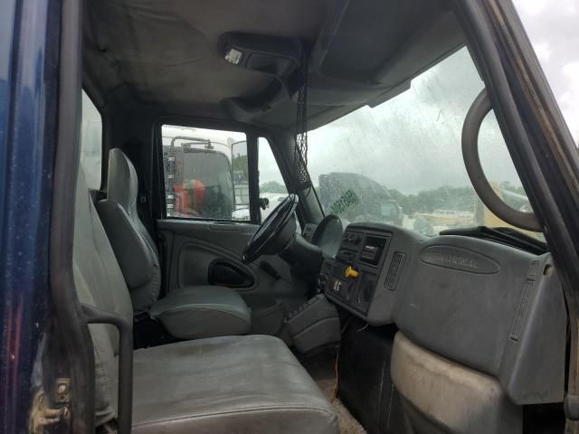 2004 International 4000 4300