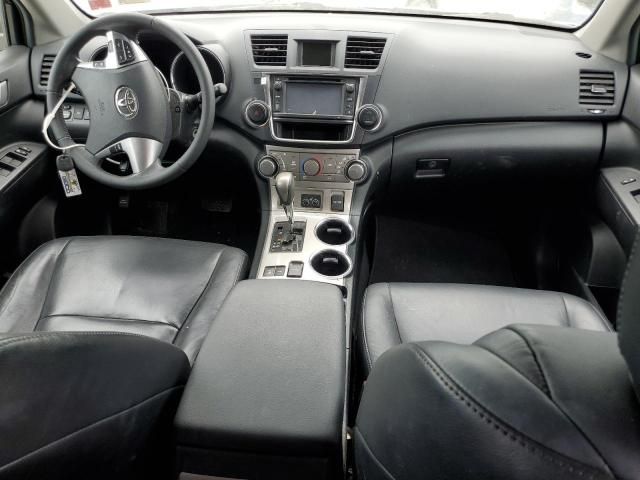 2013 Toyota Highlander Base