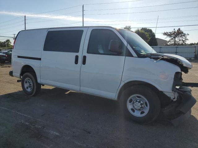 2020 Chevrolet Express G2500