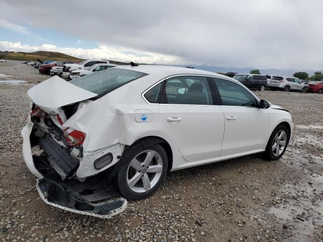 2012 Volkswagen Passat SE