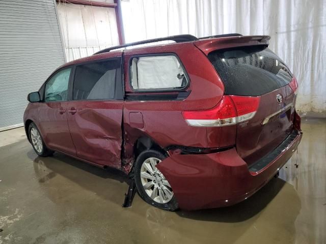 2014 Toyota Sienna LE