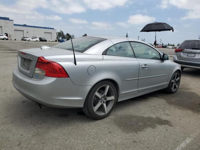 2011 Volvo C70 T5