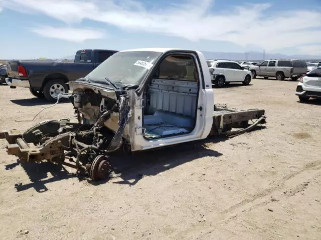 2003 Chevrolet Silverado C2500 Heavy Duty