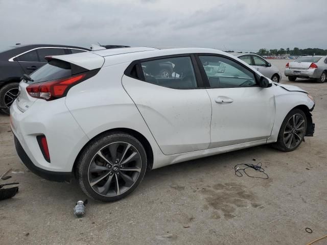 2019 Hyundai Veloster Base