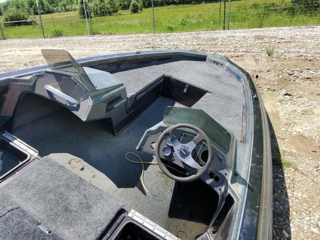 1990 Bullet Boat