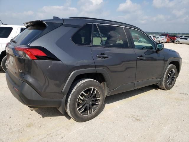 2020 Toyota Rav4 XLE