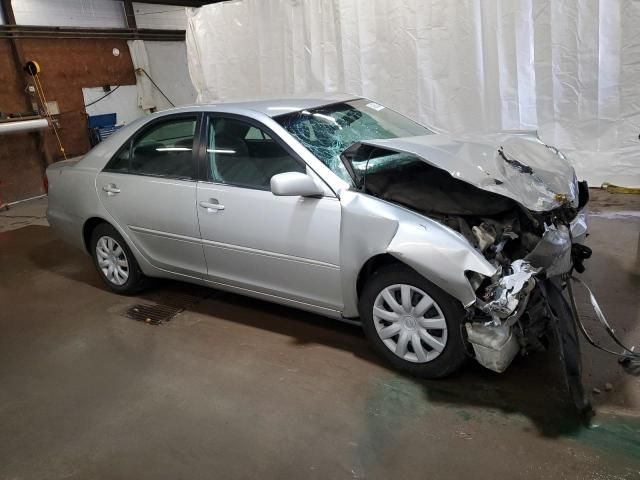 2005 Toyota Camry LE