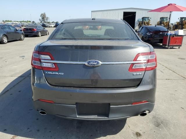 2016 Ford Taurus SEL