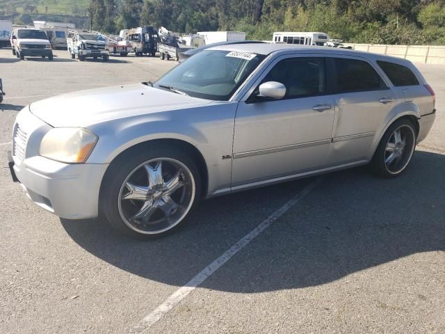 2005 Dodge Magnum SXT