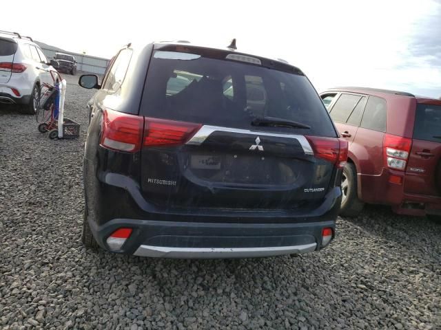 2017 Mitsubishi Outlander ES