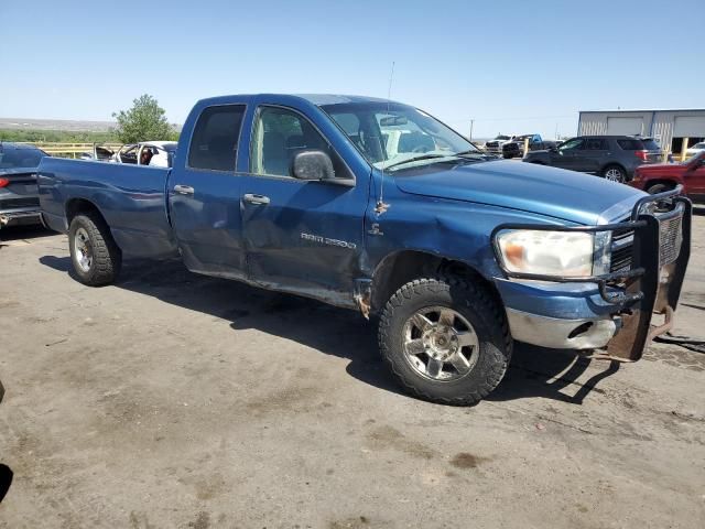 2006 Dodge RAM 2500 ST