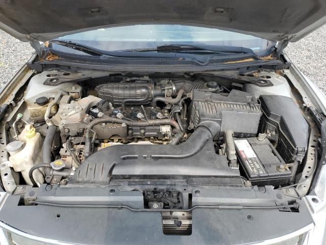 2010 Nissan Altima Base