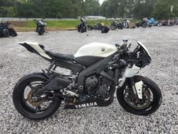 Motos salvage para piezas a la venta en subasta: 2017 Yamaha YZFR6