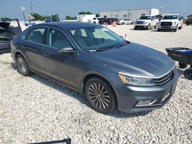 2016 Volkswagen Passat SE