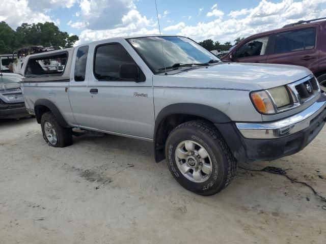 2000 Nissan Frontier King Cab XE