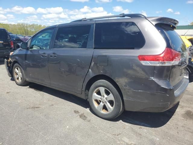 2012 Toyota Sienna LE