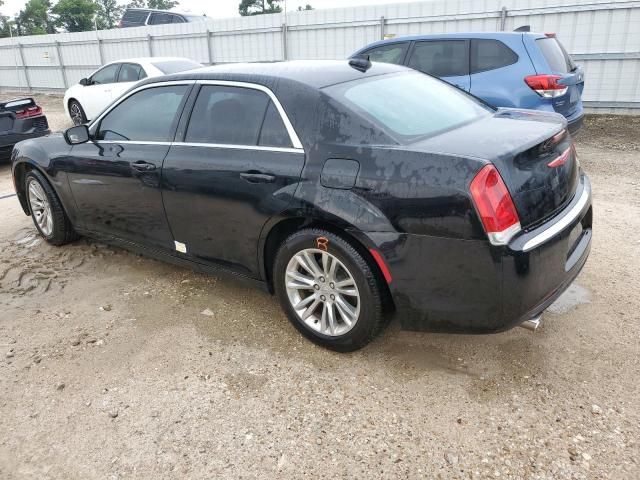 2019 Chrysler 300 Touring