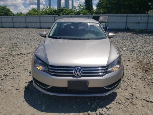 2012 Volkswagen Passat SE