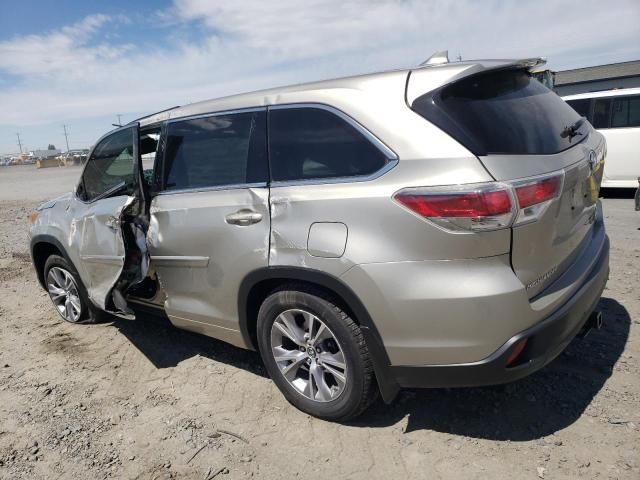 2016 Toyota Highlander LE