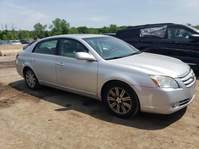 2005 Toyota Avalon XL