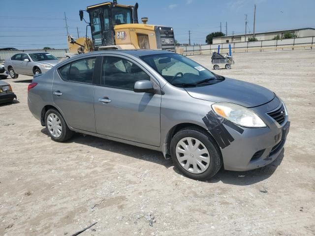 2013 Nissan Versa S