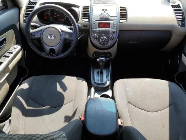 2010 KIA Soul +