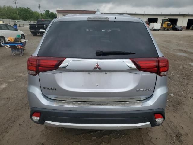 2017 Mitsubishi Outlander ES