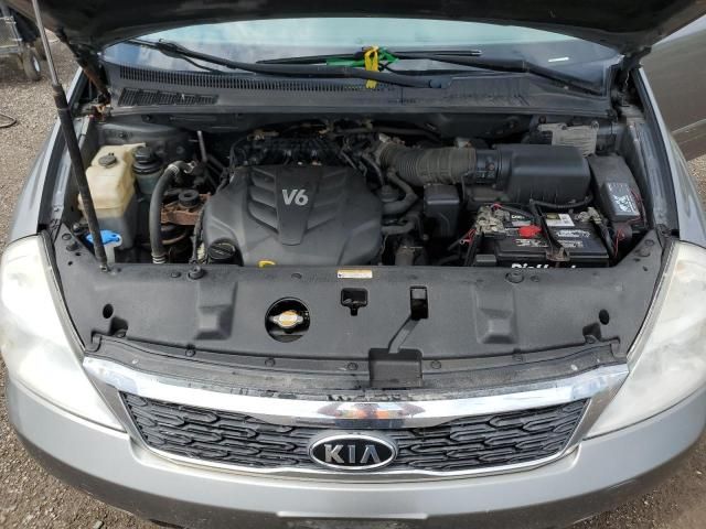 2011 KIA Sedona LX