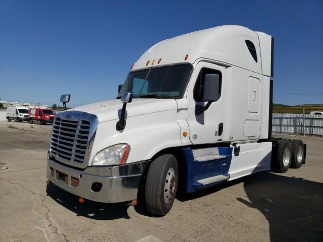 2014 Freightliner Cascadia 125