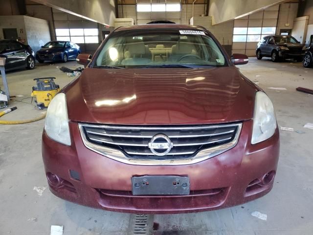 2010 Nissan Altima Base