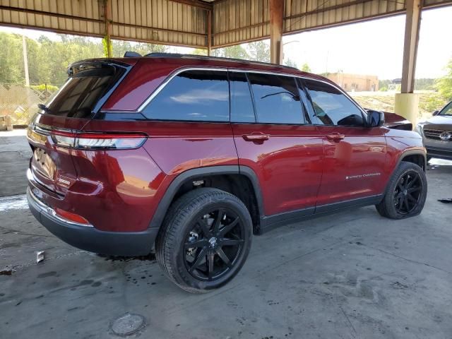 2023 Jeep Grand Cherokee Laredo