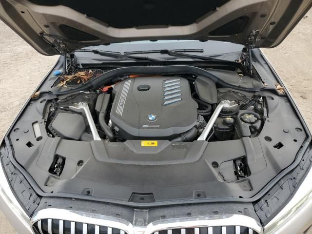 2021 BMW 745XE