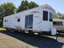 Salvage trucks for sale at Chambersburg, PA auction: 2010 Dtch Camper
