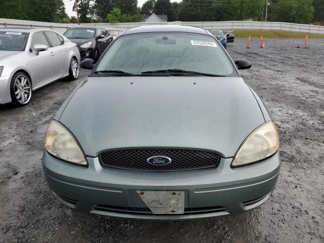 2006 Ford Taurus SE