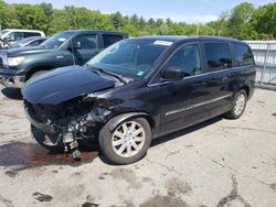 Vehiculos salvage en venta de Copart Exeter, RI: 2013 Chrysler Town & Country Touring