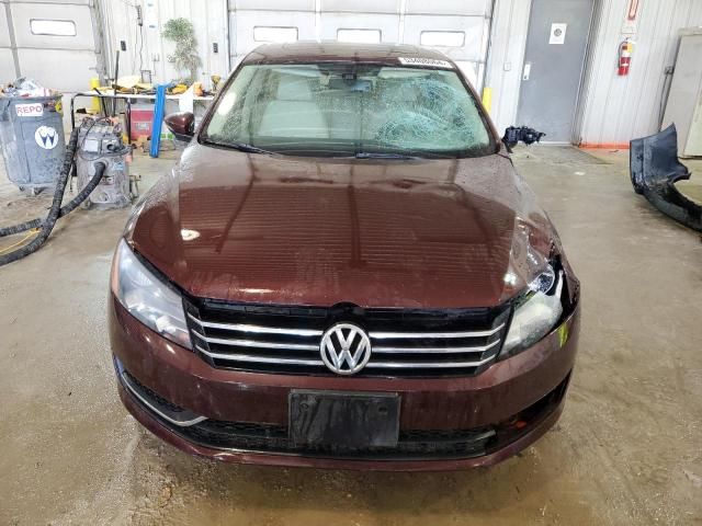 2012 Volkswagen Passat SE