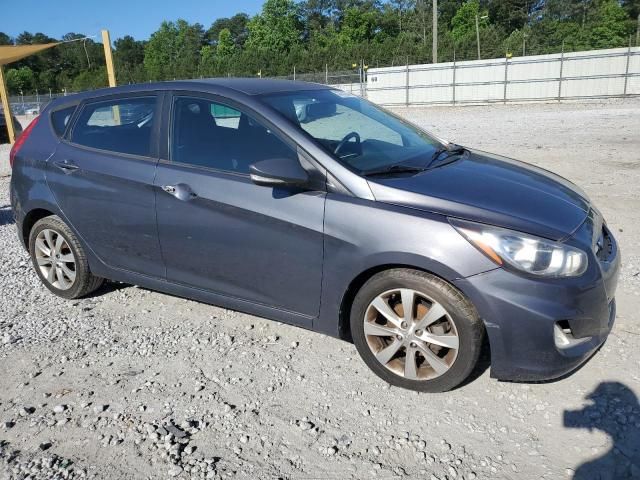 2013 Hyundai Accent GLS