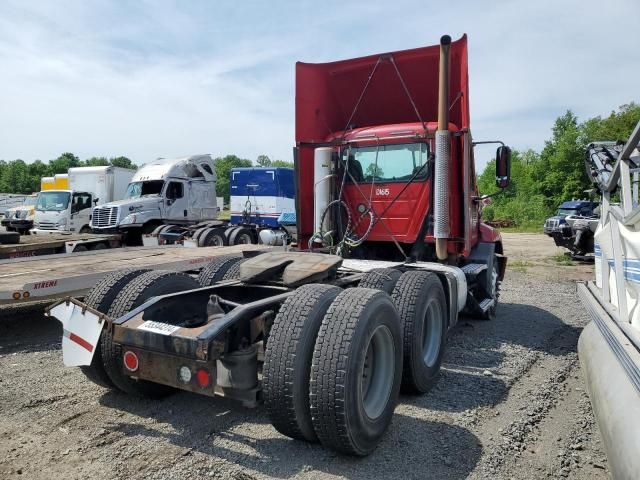 2014 Mack 600 CXU600